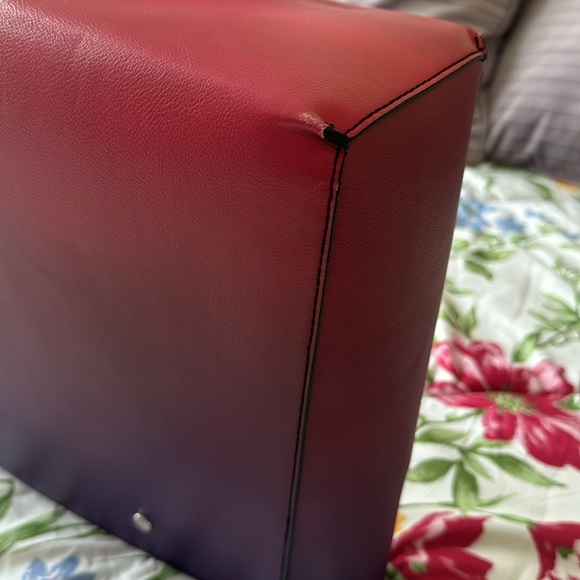 Karl Lagerfeld Paris Zipper Pink/Purple Ombré Tote With Keychain - Picture 12 of 16